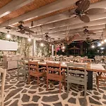 酒店 Ami-tai Luxury Honeymoon