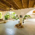 Ami-tai Luxury Honeymoon