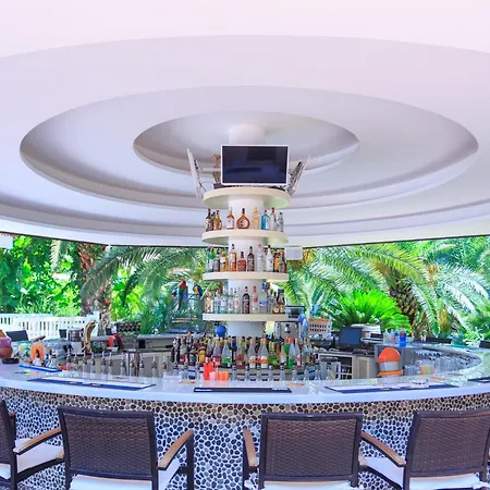 Otel Deluxe Pet Friendly Fethiye